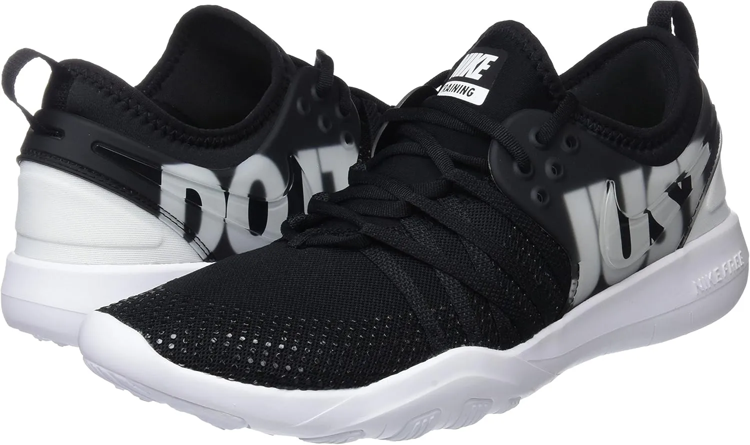 NIKE Women's Low-Top Trainers