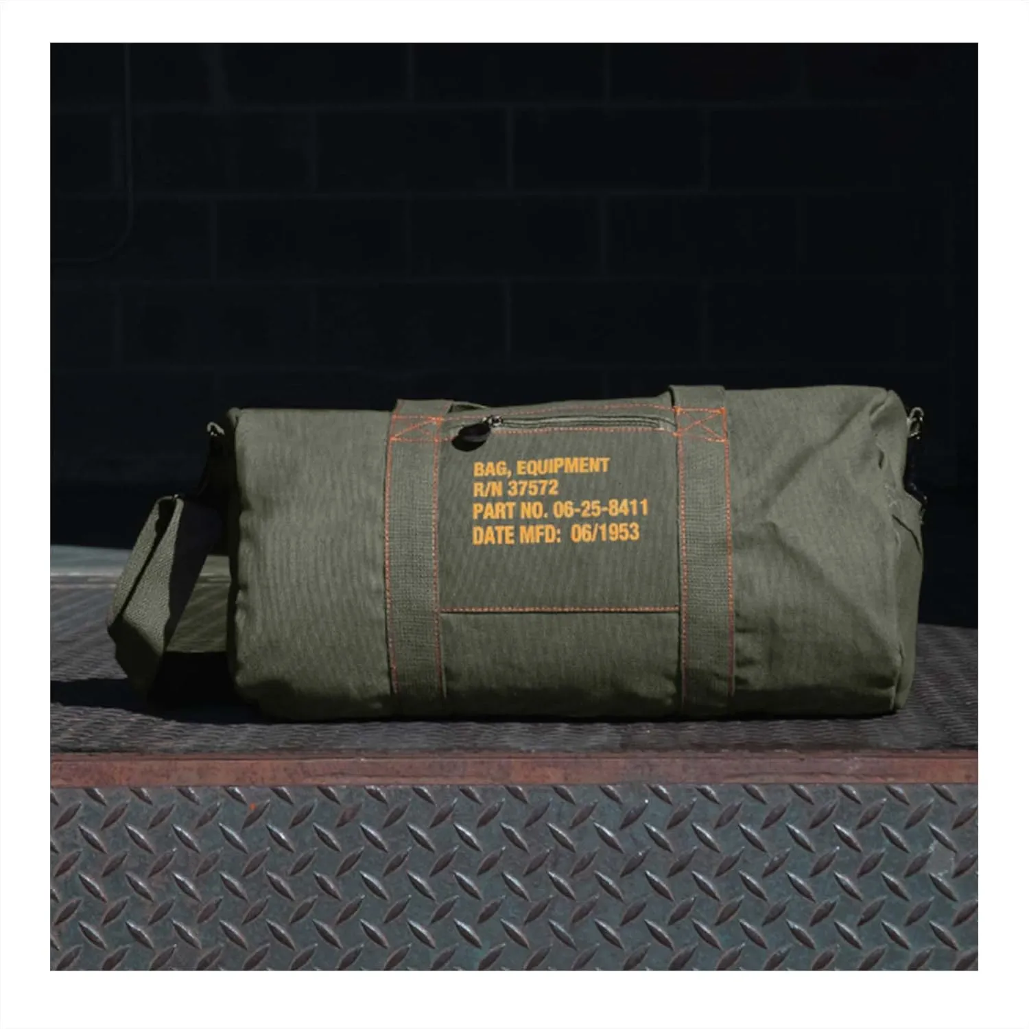 Rothco Canvas Equipment Duffle Bag ?C Travel & Gym Bag with Heavyweight Cotton Canvas Material ?C Great for Storing Gear, Clothing, and More